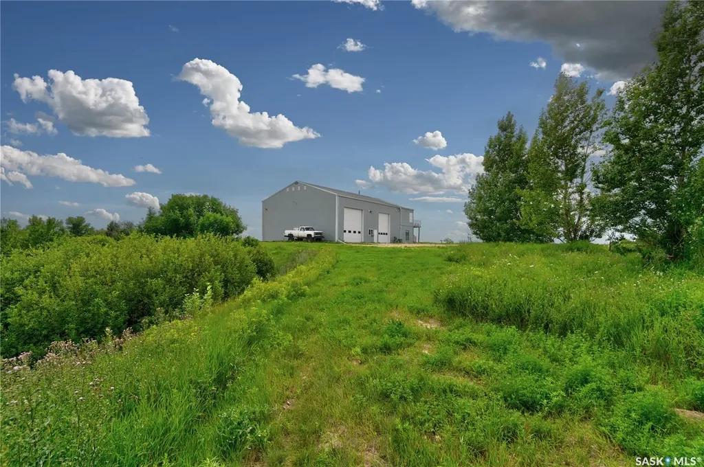 17 Longman Drive Longlaketon Rm No. 219 SK S0G 0W0