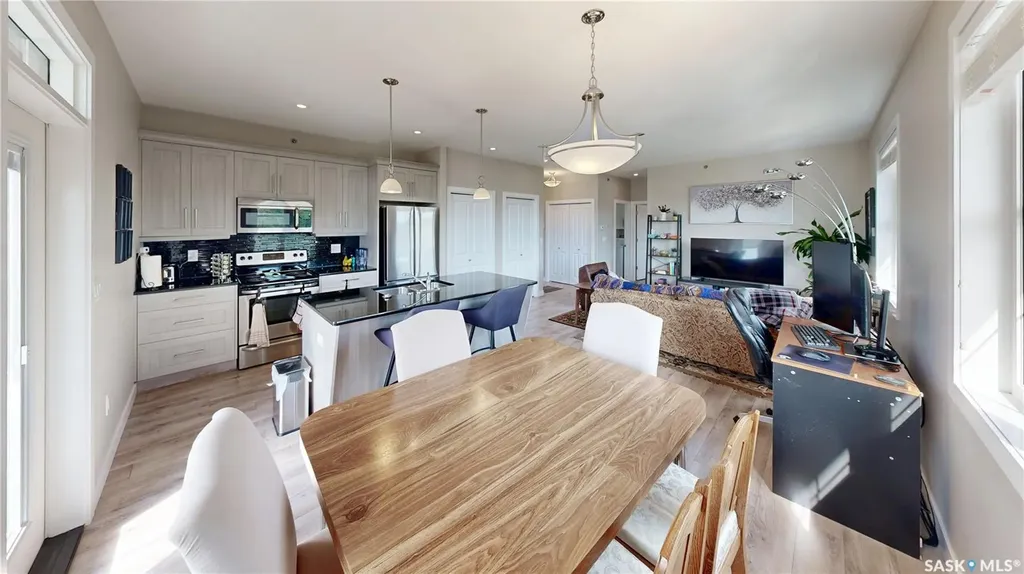 1515 Anson Road Regina SK S4P 0E7
