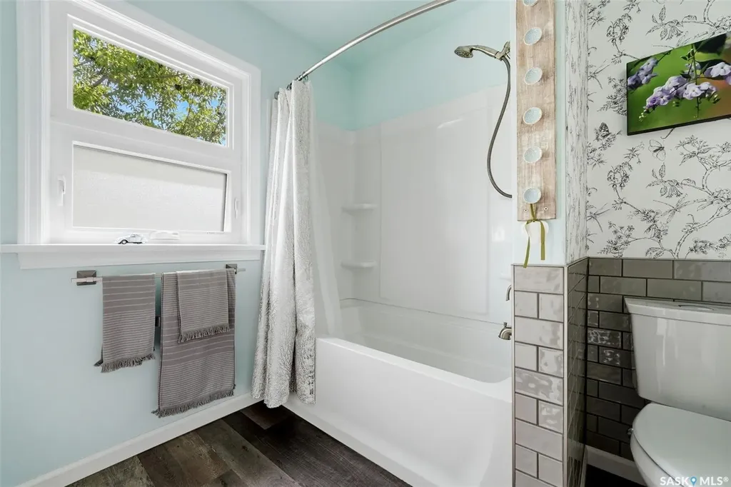 3470 Angus Street Regina SK S4S 1R2