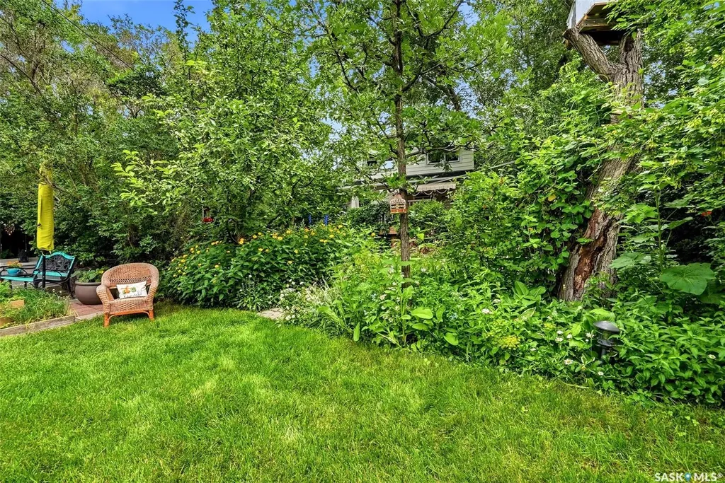 3470 Angus Street Regina SK S4S 1R2