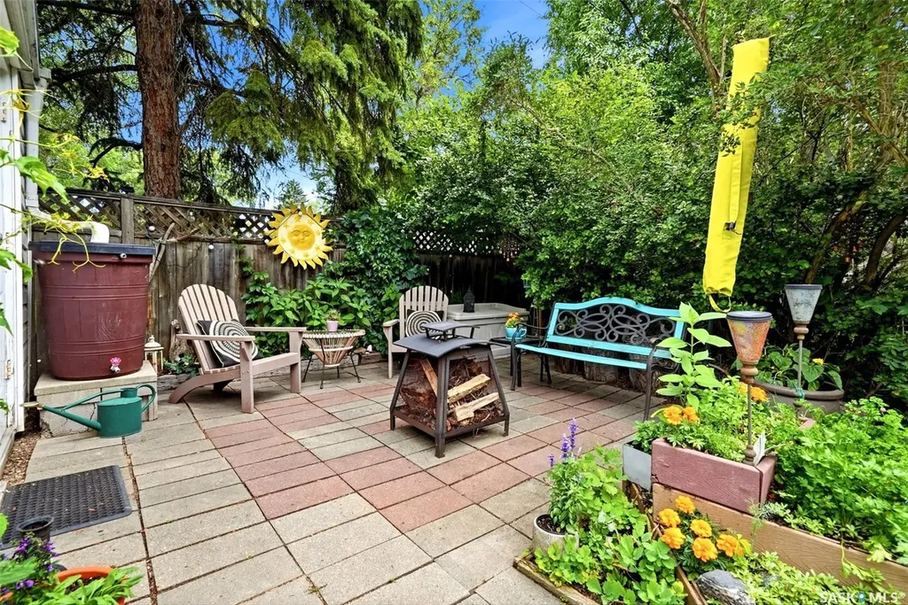 3470 Angus Street Regina SK S4S 1R2