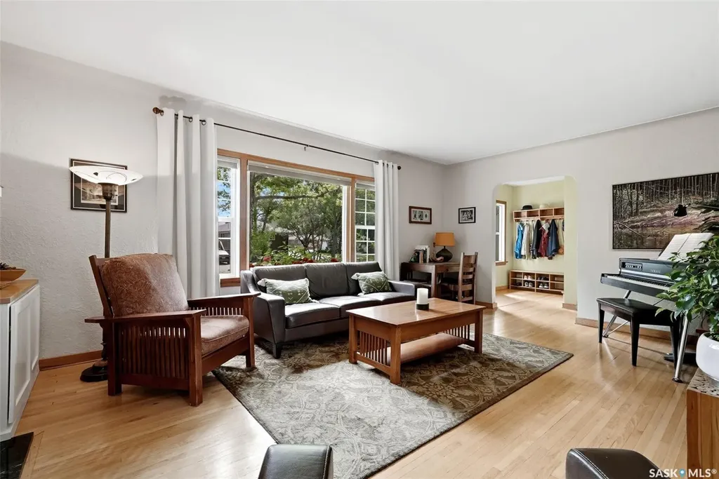 3470 Angus Street Regina SK S4S 1R2