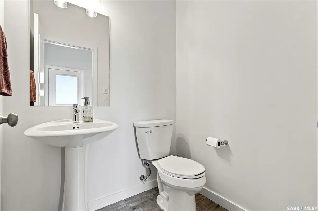 1054 Brighton Gate Saskatoon SK S7V 1S6