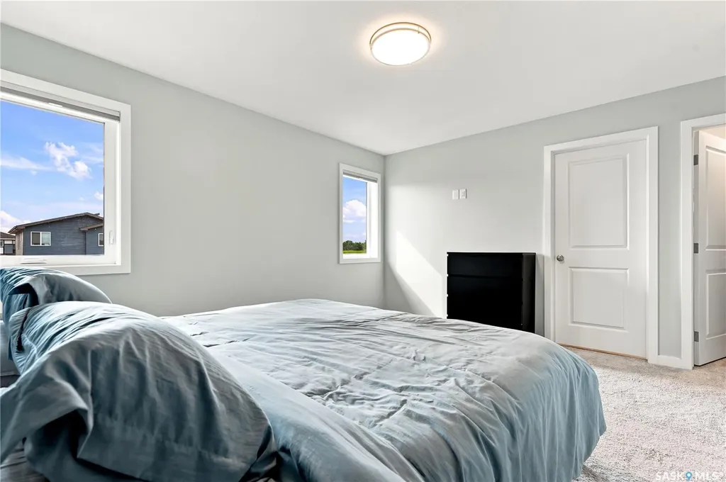 1054 Brighton Gate Saskatoon SK S7V 1S6