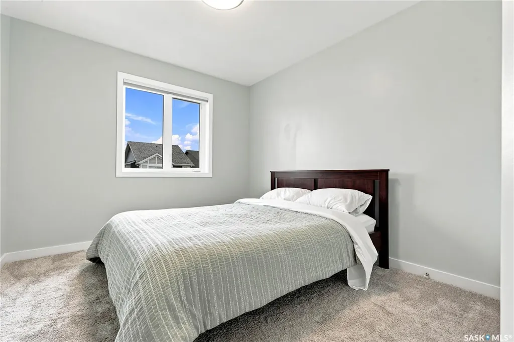 1054 Brighton Gate Saskatoon SK S7V 1S6