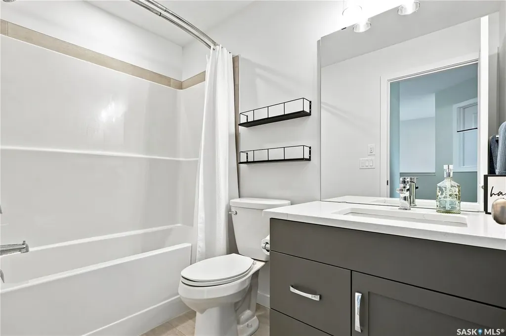 1054 Brighton Gate Saskatoon SK S7V 1S6