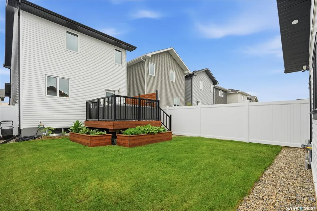 1054 Brighton Gate Saskatoon SK S7V 1S6