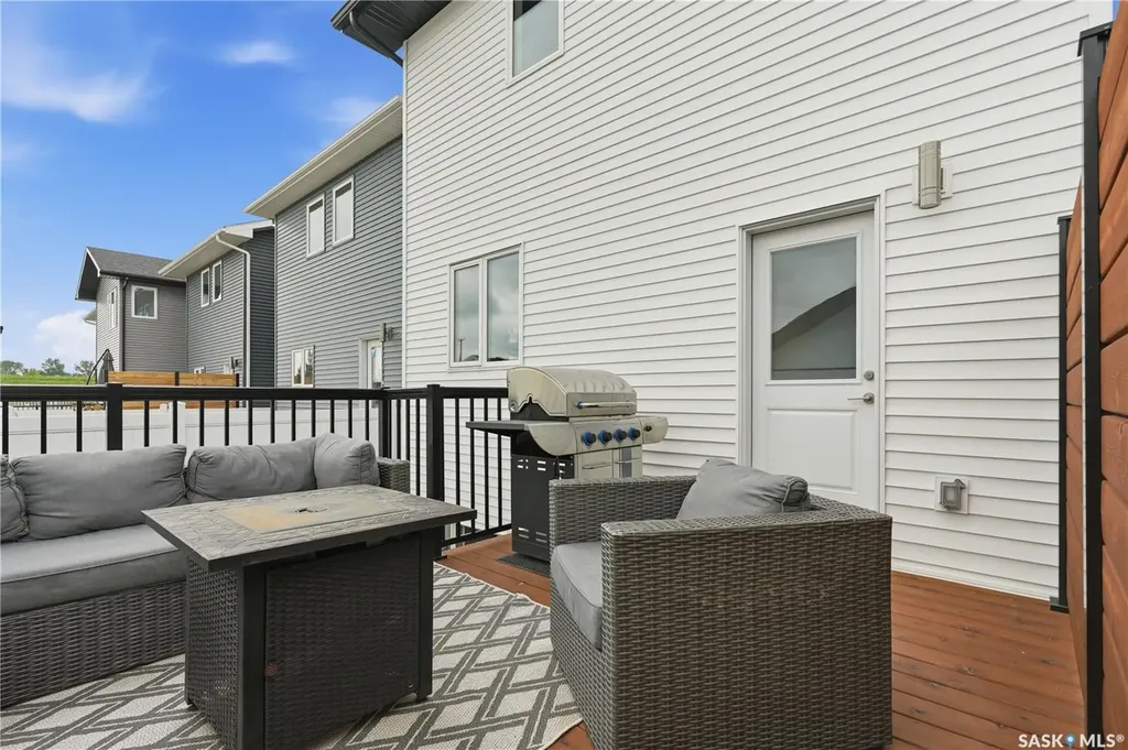 1054 Brighton Gate Saskatoon SK S7V 1S6