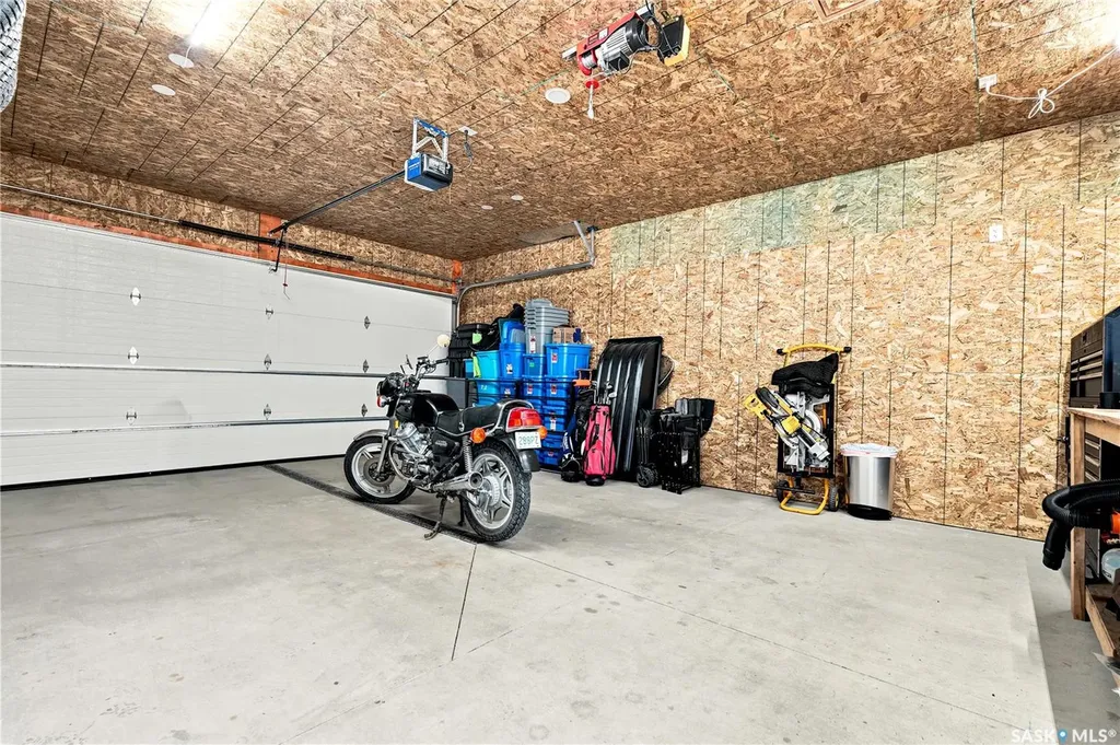 1054 Brighton Gate Saskatoon SK S7V 1S6