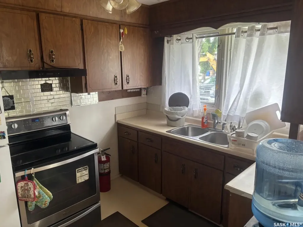 127 Walden Crescent Regina SK S4N 1L4