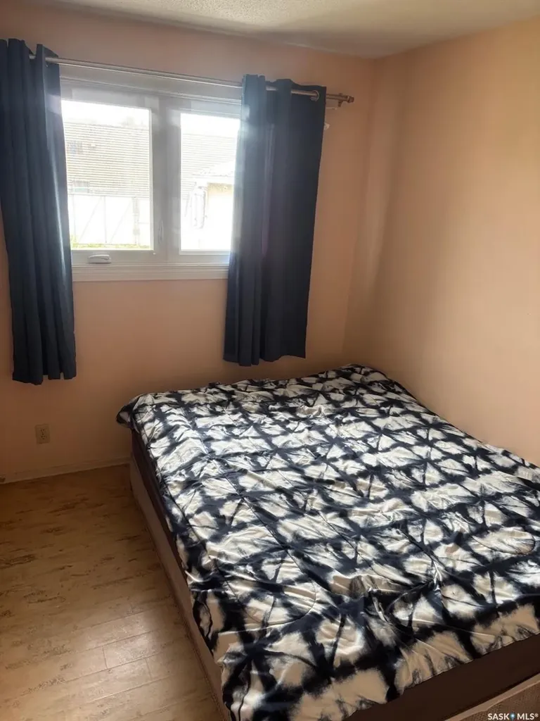 127 Walden Crescent Regina SK S4N 1L4
