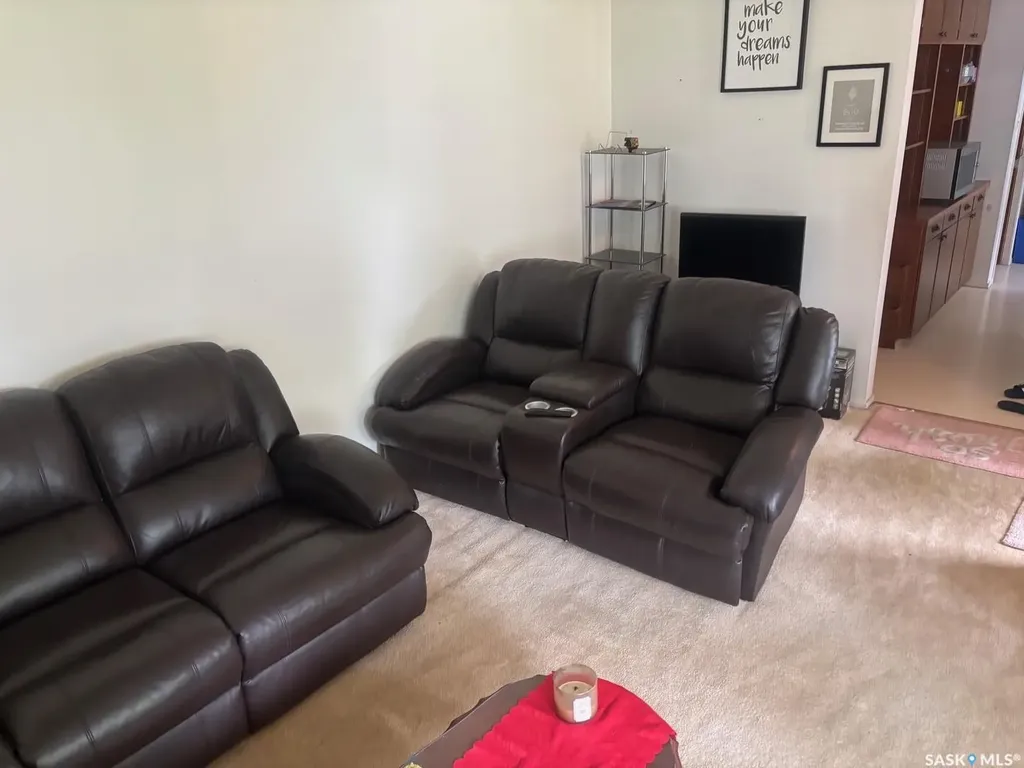 127 Walden Crescent Regina SK S4N 1L4