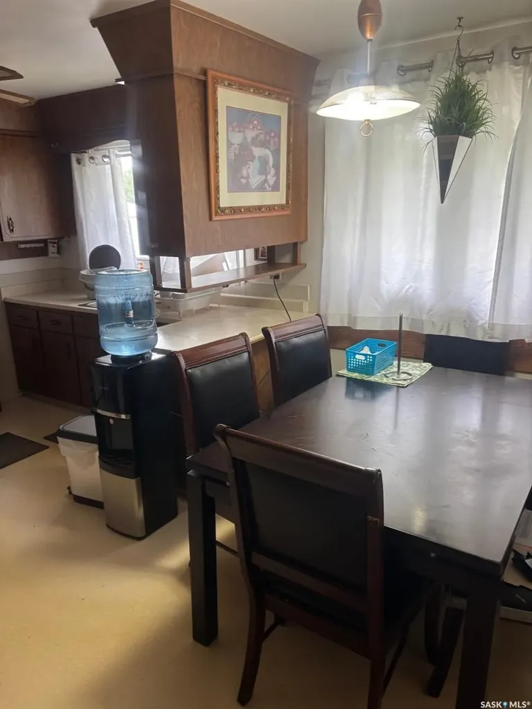 127 Walden Crescent Regina SK S4N 1L4