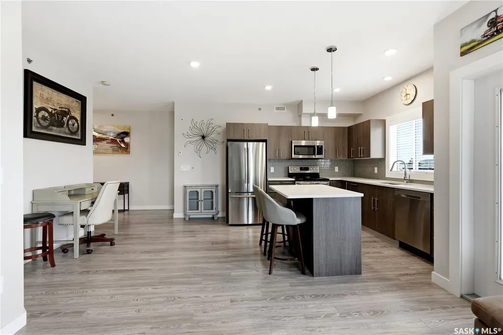 142 Pawlychenko Lane Saskatoon SK S7V 0N7