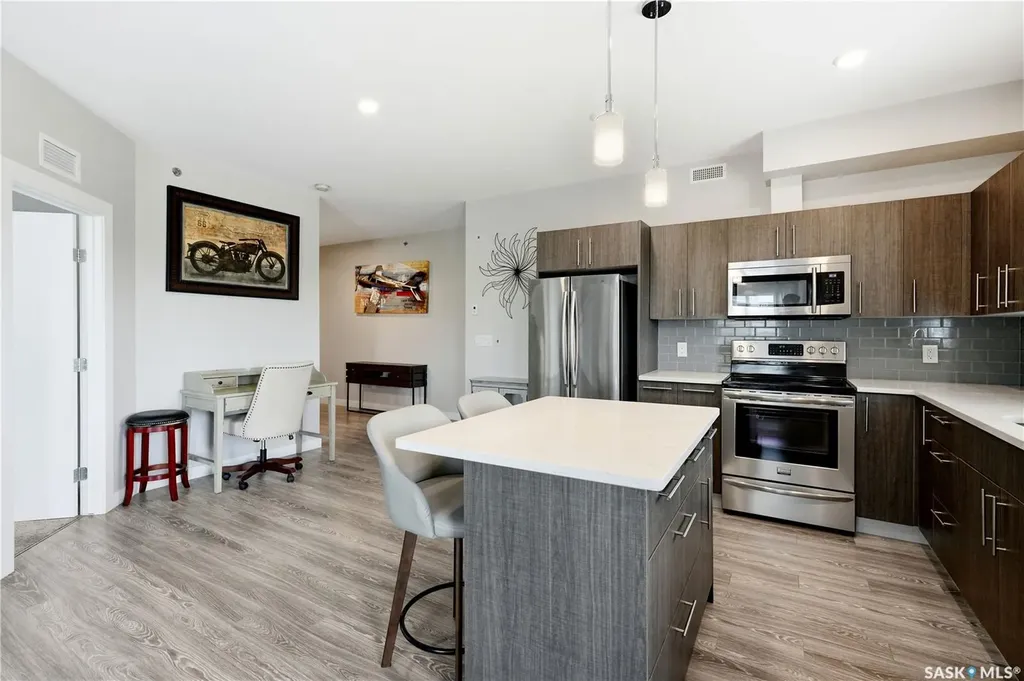 142 Pawlychenko Lane Saskatoon SK S7V 0N7