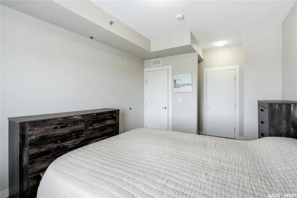 142 Pawlychenko Lane Saskatoon SK S7V 0N7
