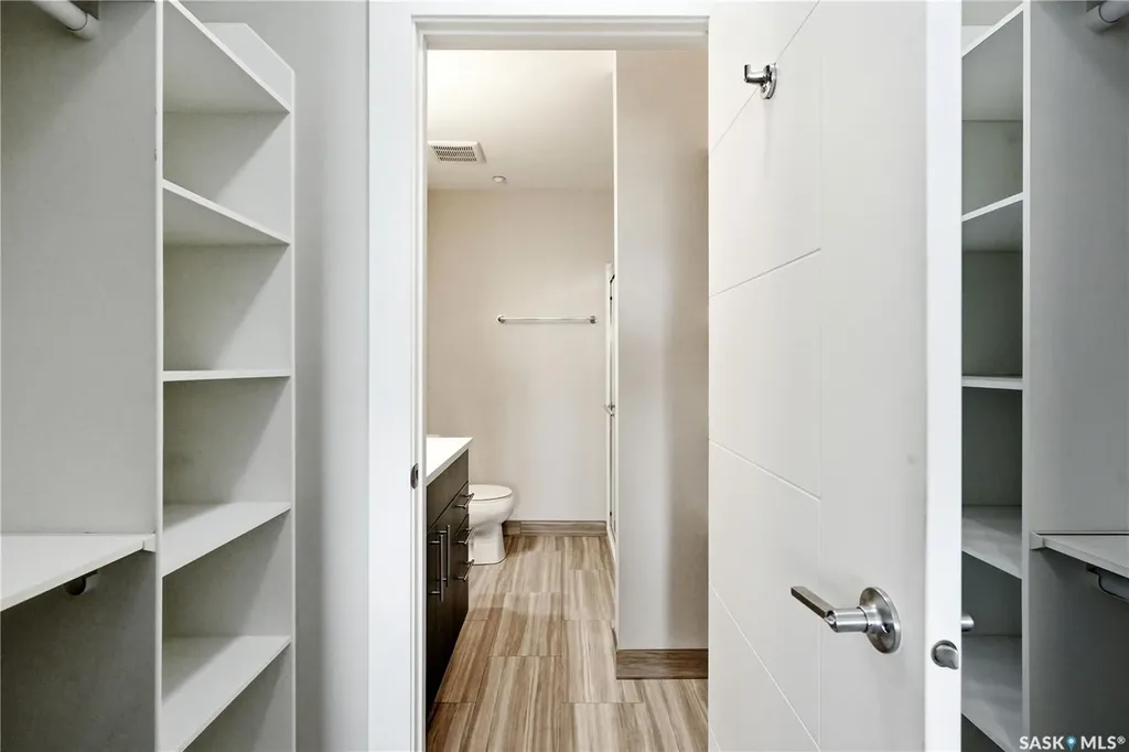 142 Pawlychenko Lane Saskatoon SK S7V 0N7