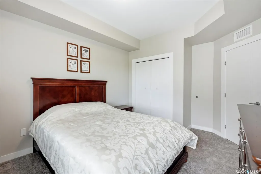 142 Pawlychenko Lane Saskatoon SK S7V 0N7