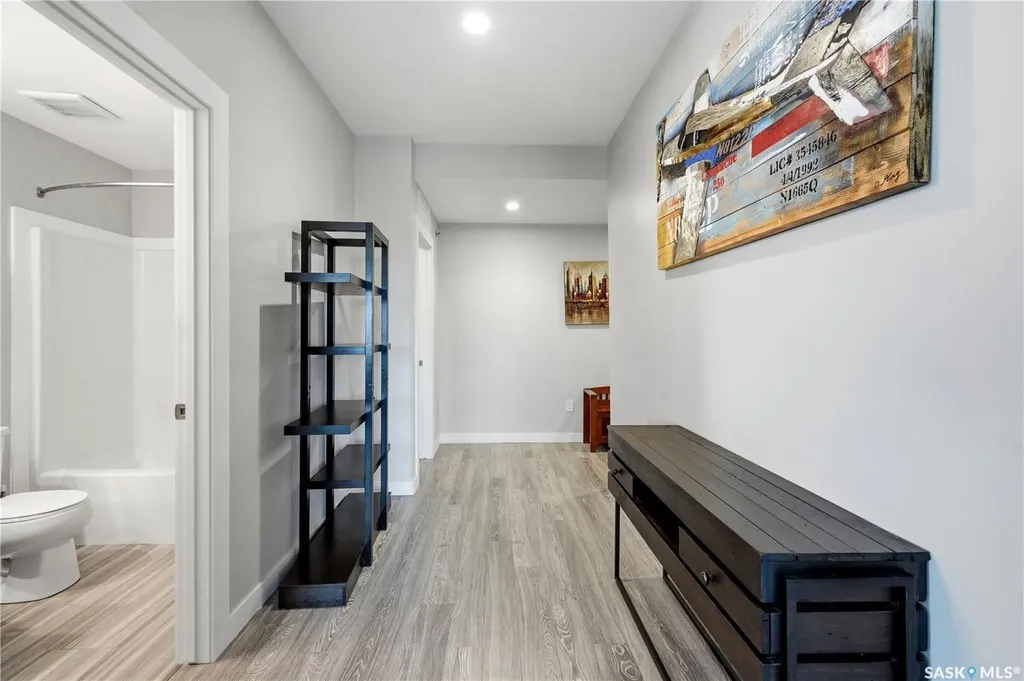 142 Pawlychenko Lane Saskatoon SK S7V 0N7