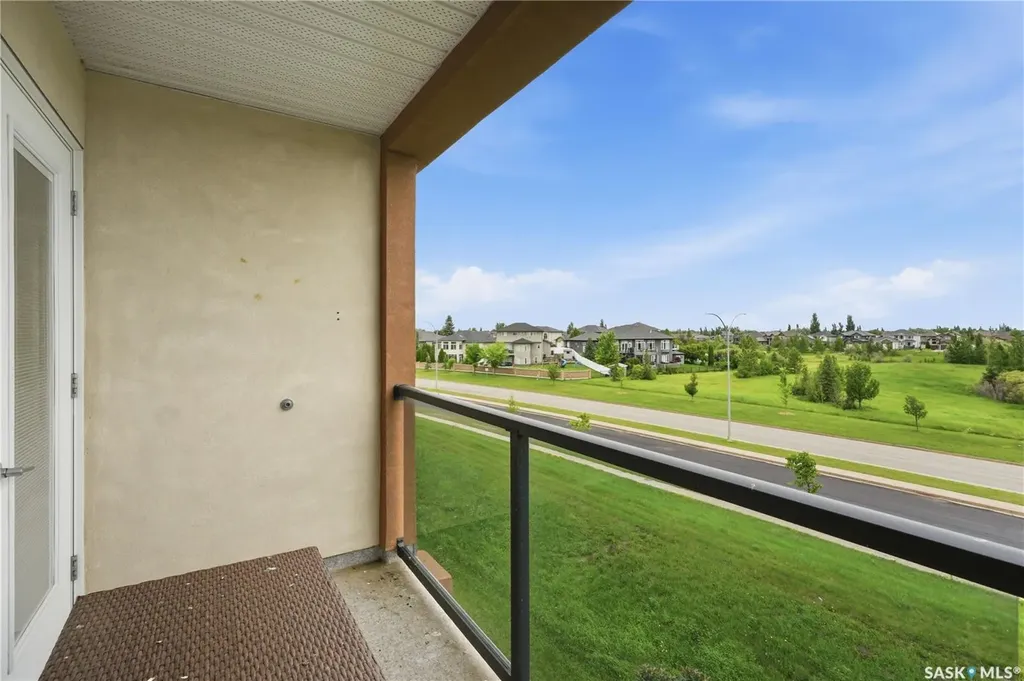 142 Pawlychenko Lane Saskatoon SK S7V 0N7