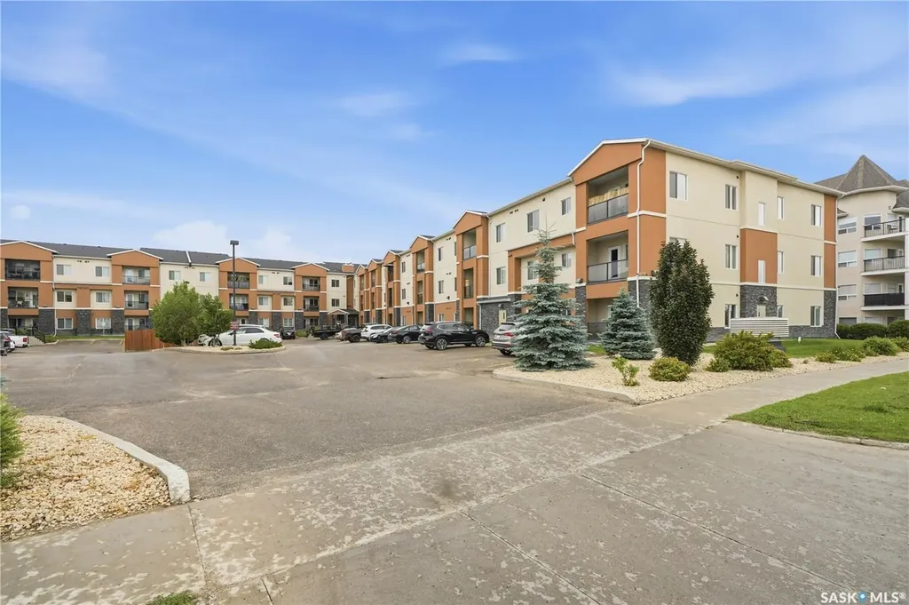 142 Pawlychenko Lane Saskatoon SK S7V 0N7