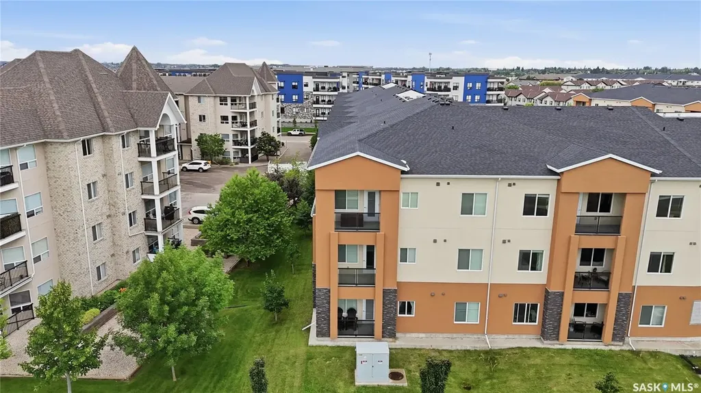 142 Pawlychenko Lane Saskatoon SK S7V 0N7