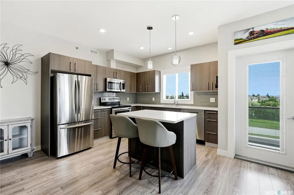 142 Pawlychenko Lane Saskatoon SK S7V 0N7