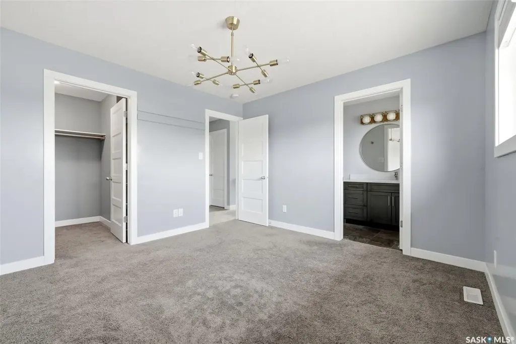 4354 Green Olive Way E Regina SK S4V 1P9