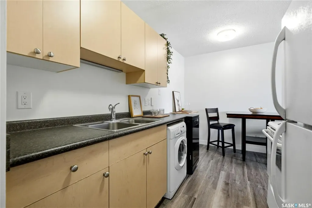 116 Acadia Court Saskatoon SK S7H 4T7