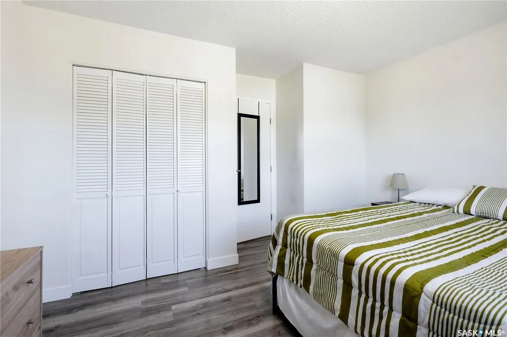 116 Acadia Court Saskatoon SK S7H 4T7