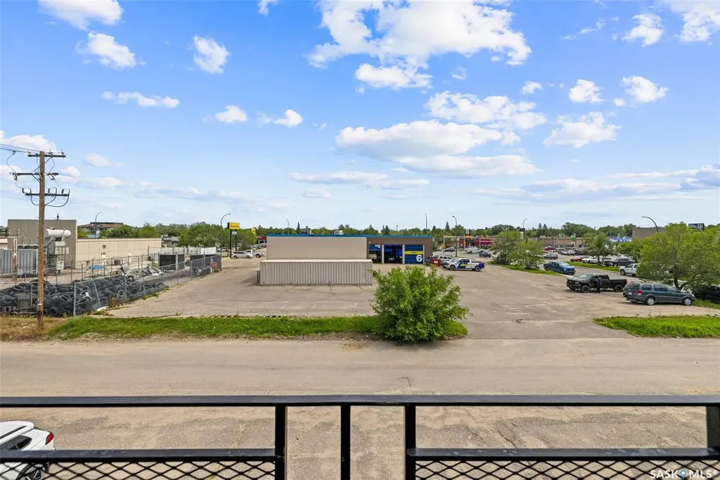 2620 5th Avenue N Regina SK S4R 5E5
