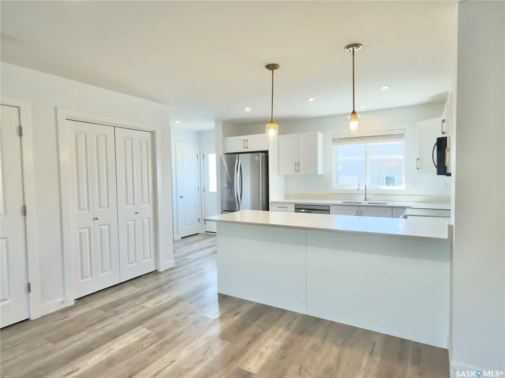128 Westfield Road Saskatoon SK S7V 0Z9