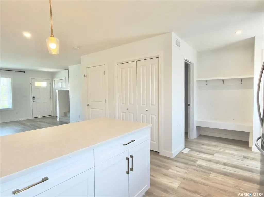 128 Westfield Road Saskatoon SK S7V 0Z9
