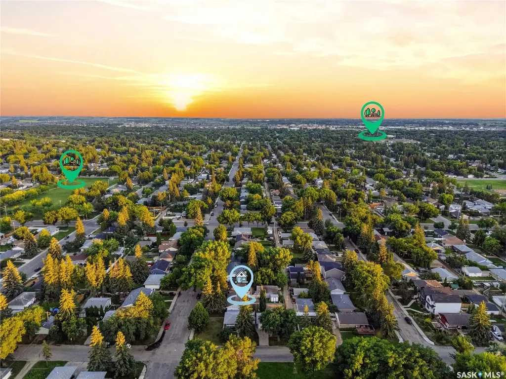 1706 Ewart Avenue Saskatoon SK S7H 2L2