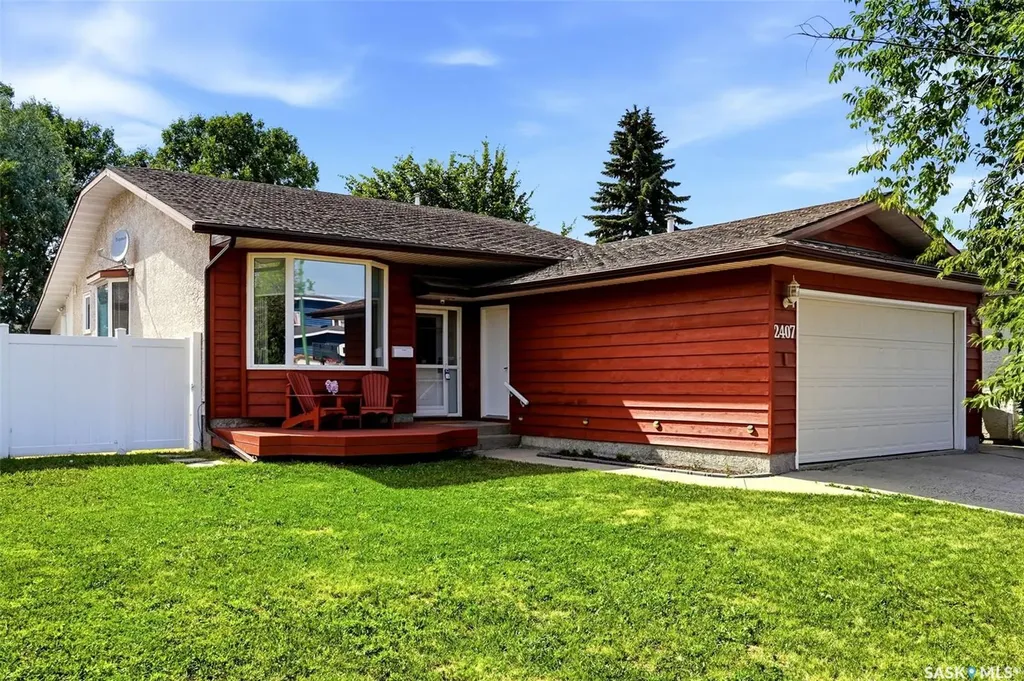 2407 Rooke Place Regina SK S4V 1T7