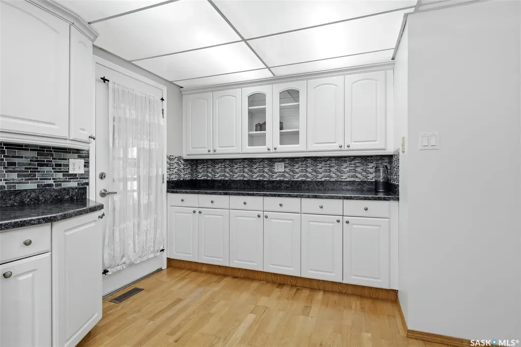 2407 Rooke Place Regina SK S4V 1T7