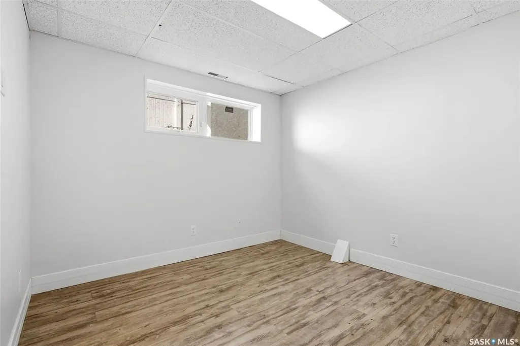 2407 Rooke Place Regina SK S4V 1T7