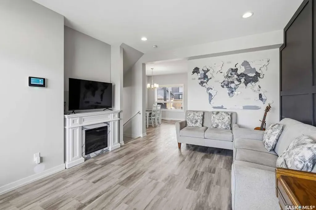 635 Evergreen Boulevard Saskatoon SK S7W 0Y7