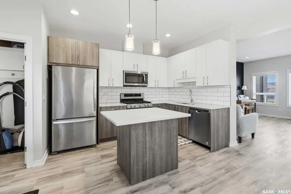 635 Evergreen Boulevard Saskatoon SK S7W 0Y7
