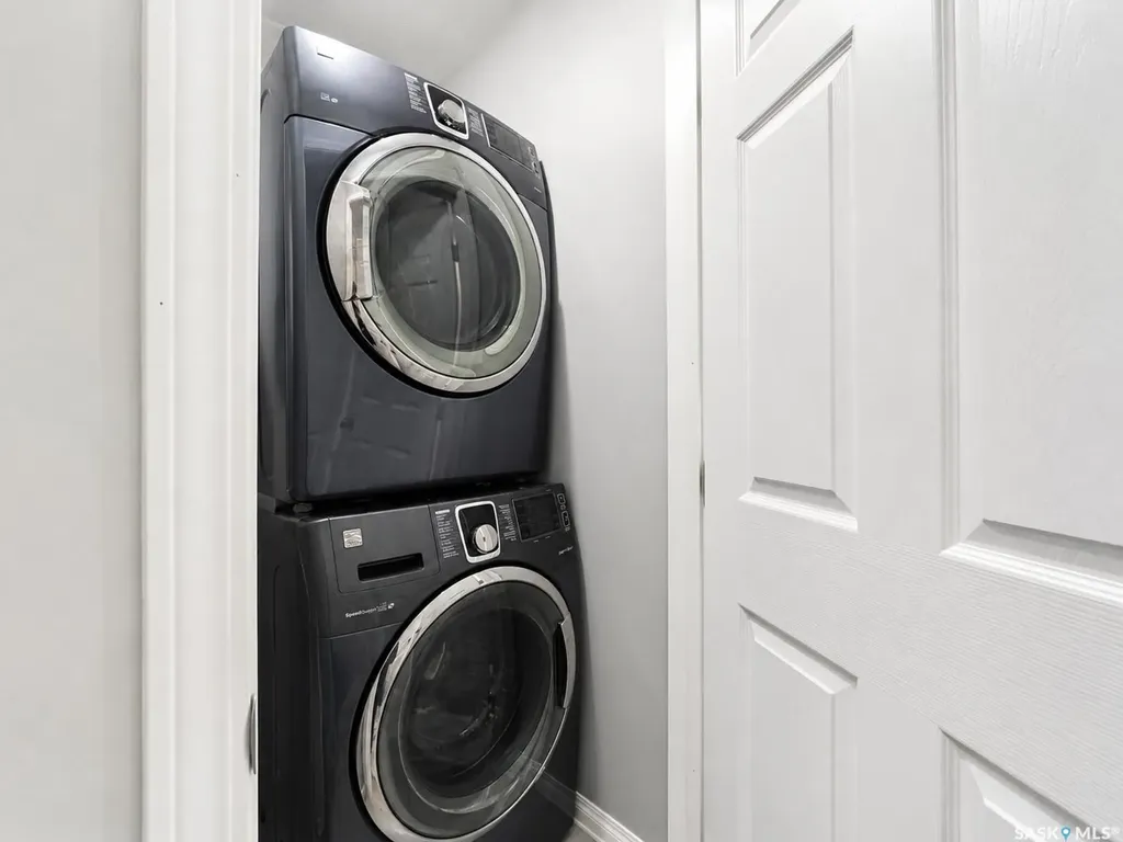 2100 Edgar Street Regina SK S4N 3K7