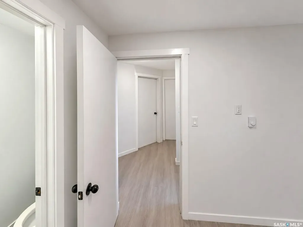 2100 Edgar Street Regina SK S4N 3K7