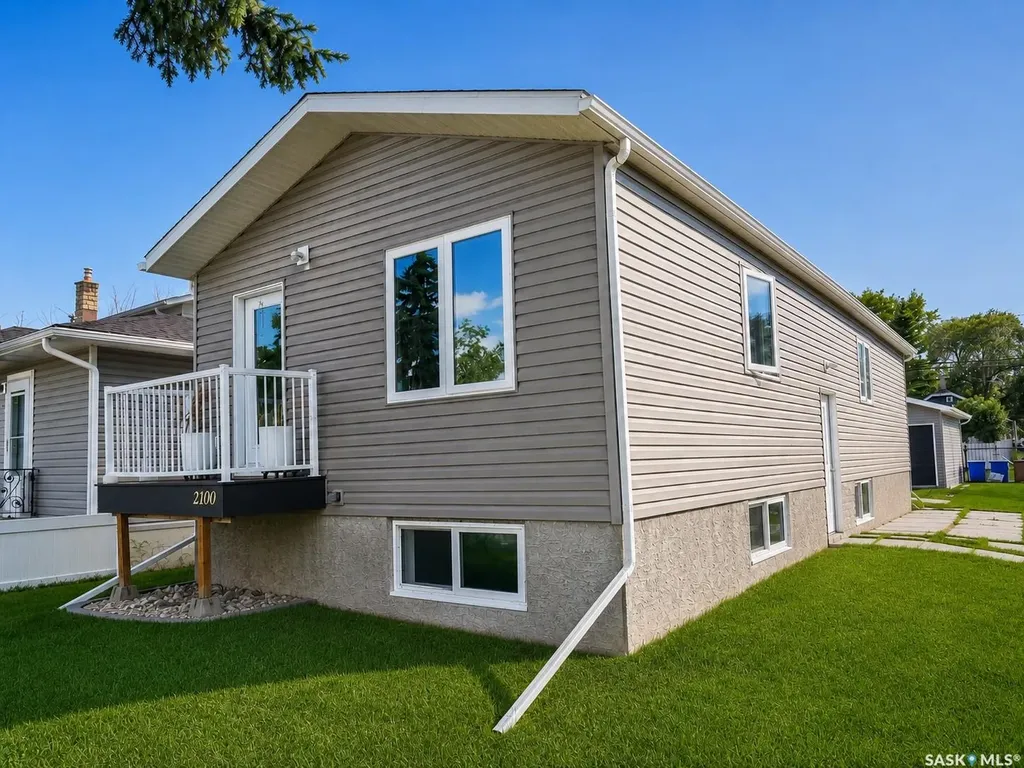 2100 Edgar Street Regina SK S4N 3K7