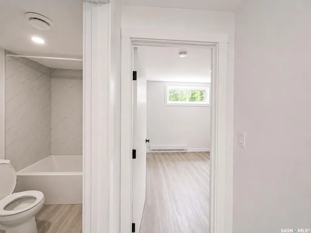 2100 Edgar Street Regina SK S4N 3K7