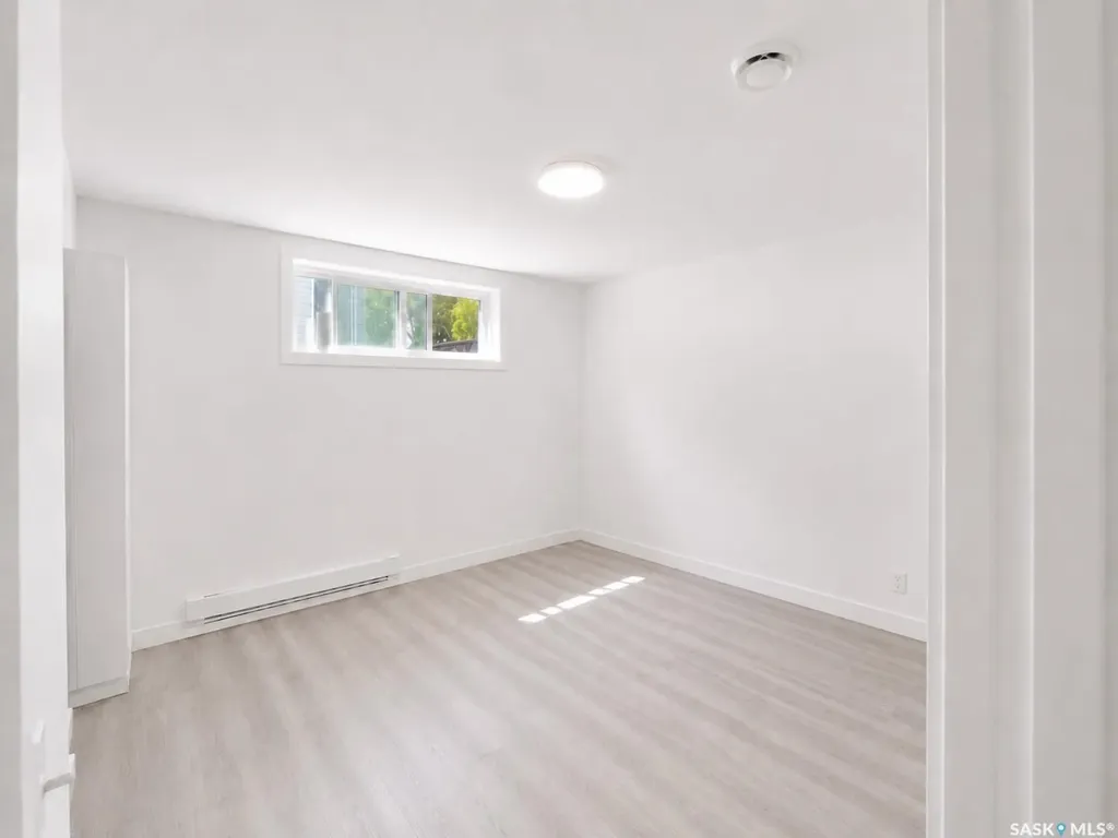 2100 Edgar Street Regina SK S4N 3K7