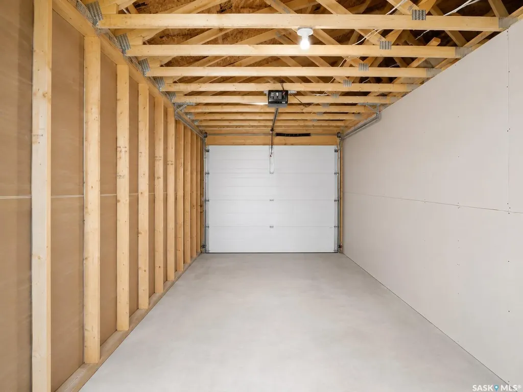 2100 Edgar Street Regina SK S4N 3K7