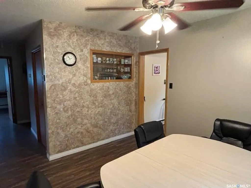 1009 Main Street Canora SK S0A 0L0