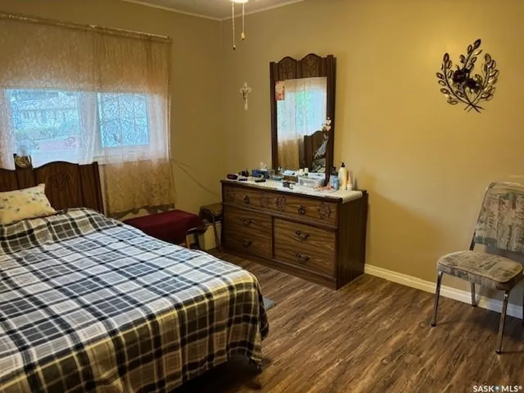 1009 Main Street Canora SK S0A 0L0