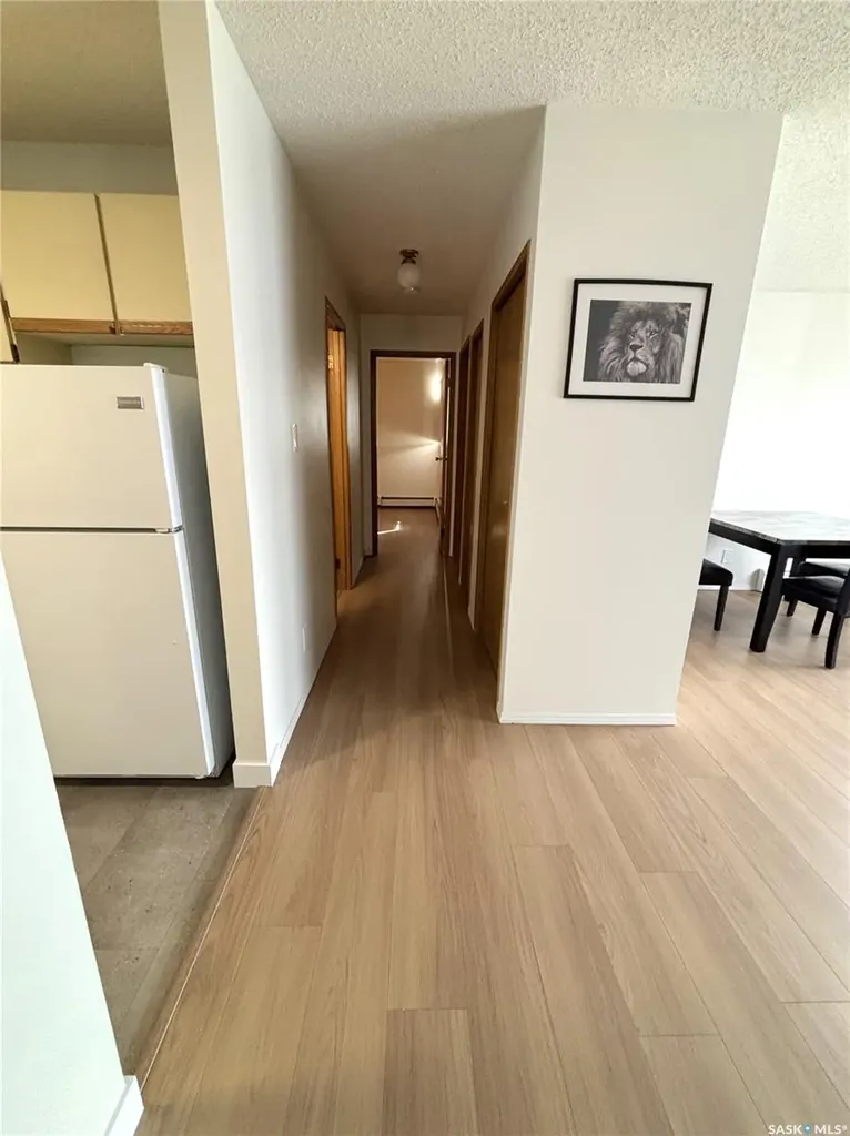 385 Kingsmere Boulevard Saskatoon SK S7J 4J6