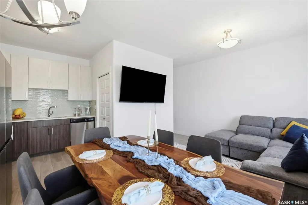 510 Kloppenburg Crescent Saskatoon SK S7W 0X8