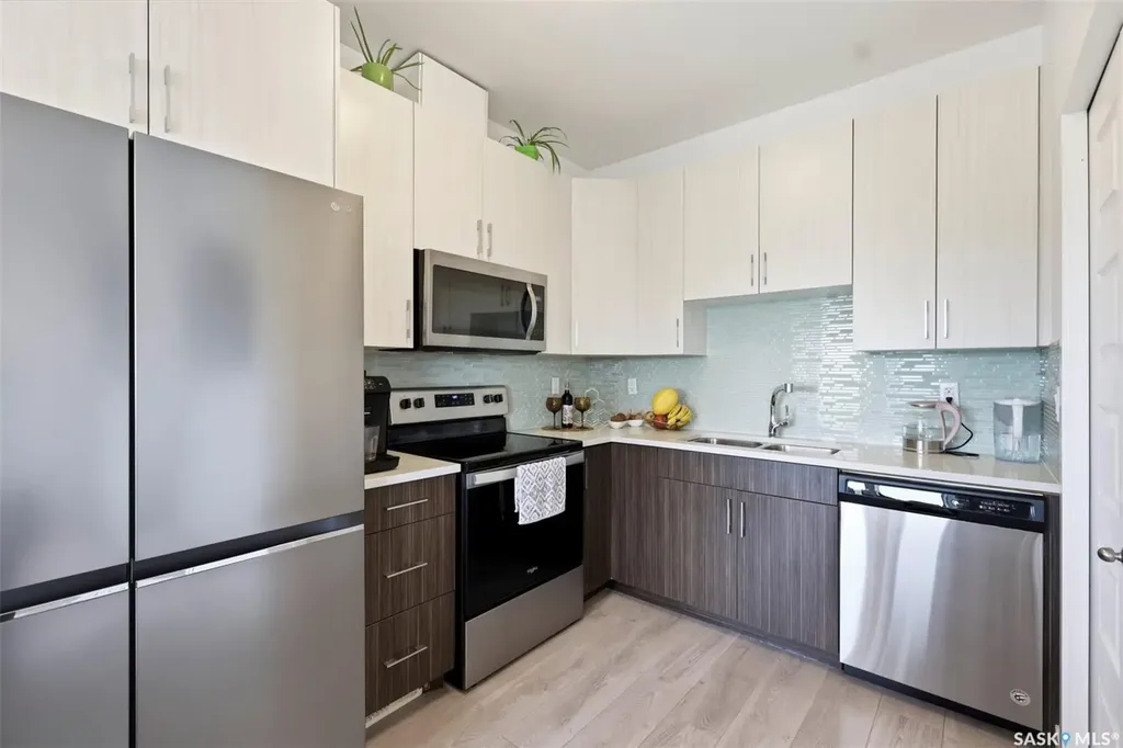 510 Kloppenburg Crescent Saskatoon SK S7W 0X8